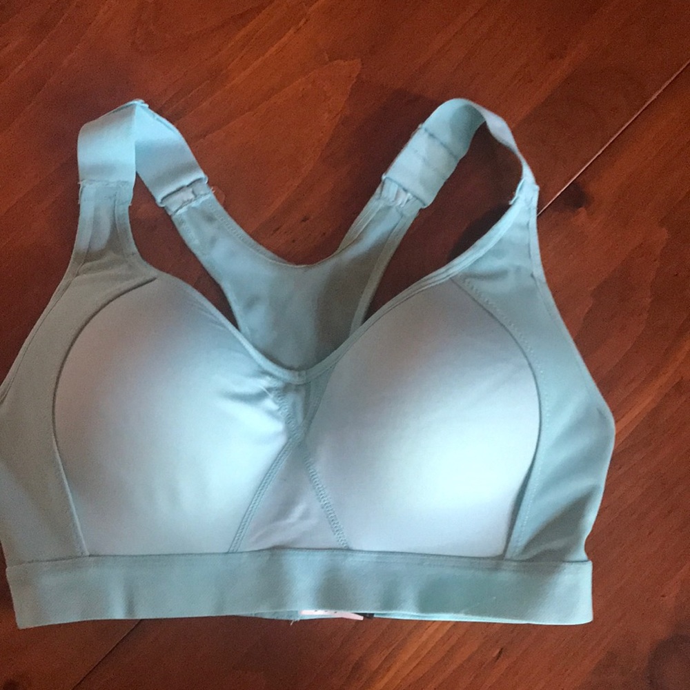 Women’s L sports bra